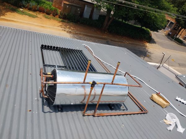 kwikot solar geyser installation. close couple direct solar heating system