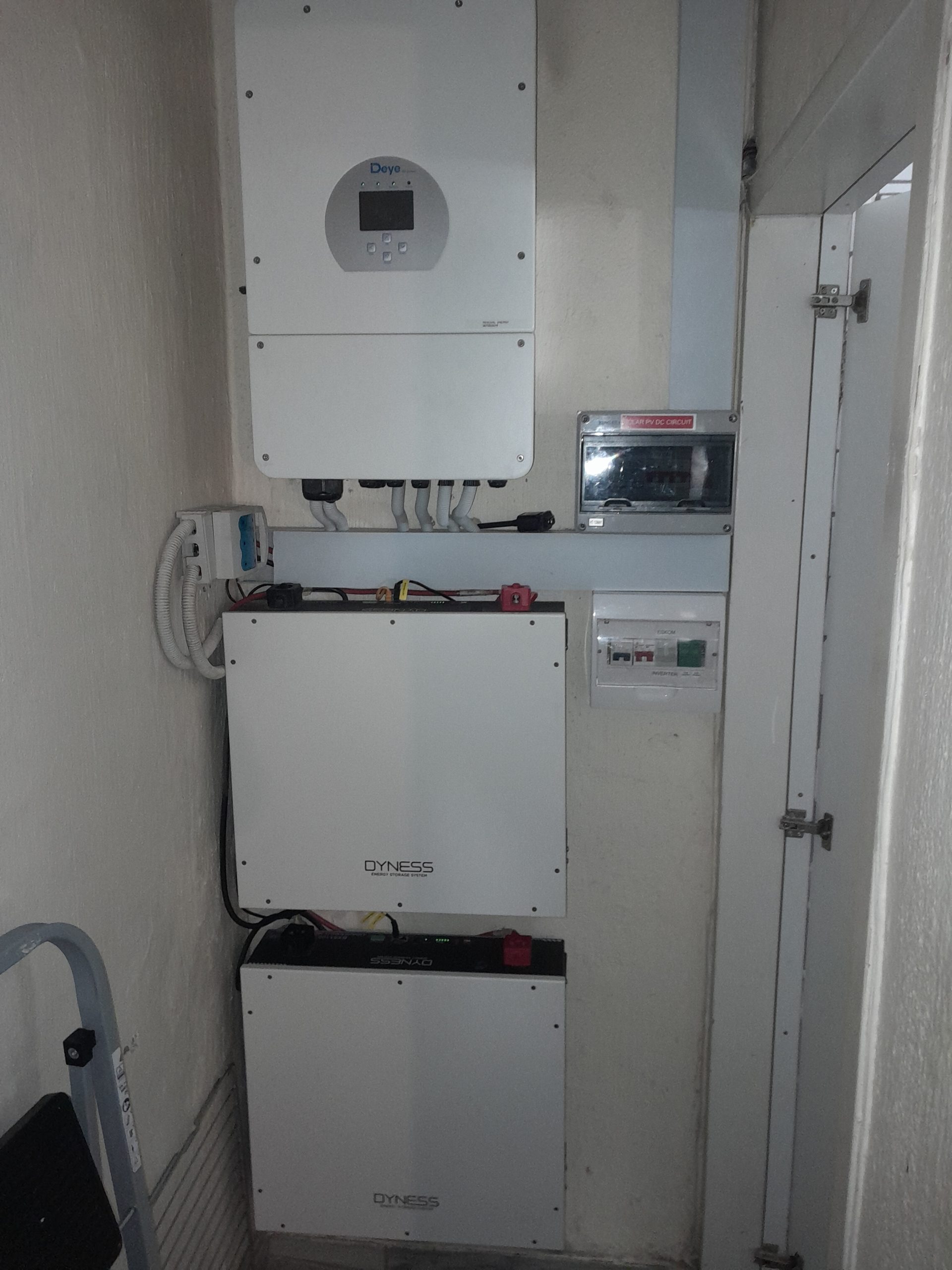 10kw Deye Solar System with 12 Panels Installation
